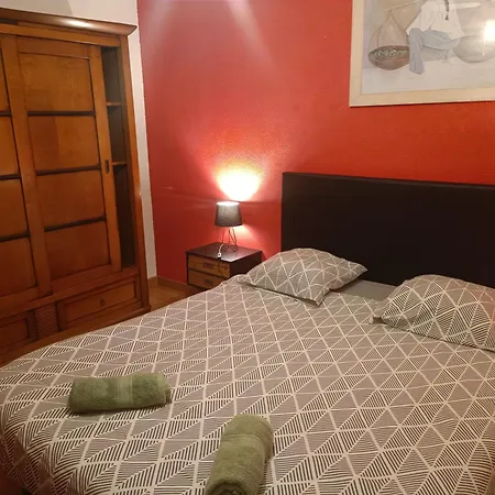 Quarto em Acomodações Particulares D'hotes Petit Dejeuner Compris