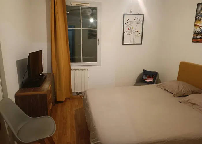 D'hotes Petit Dejeuner Compris *